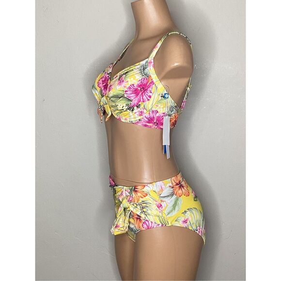 New. Bleu Rod Beattie tropical bikini. 34DD/6-bottom. Retails $169